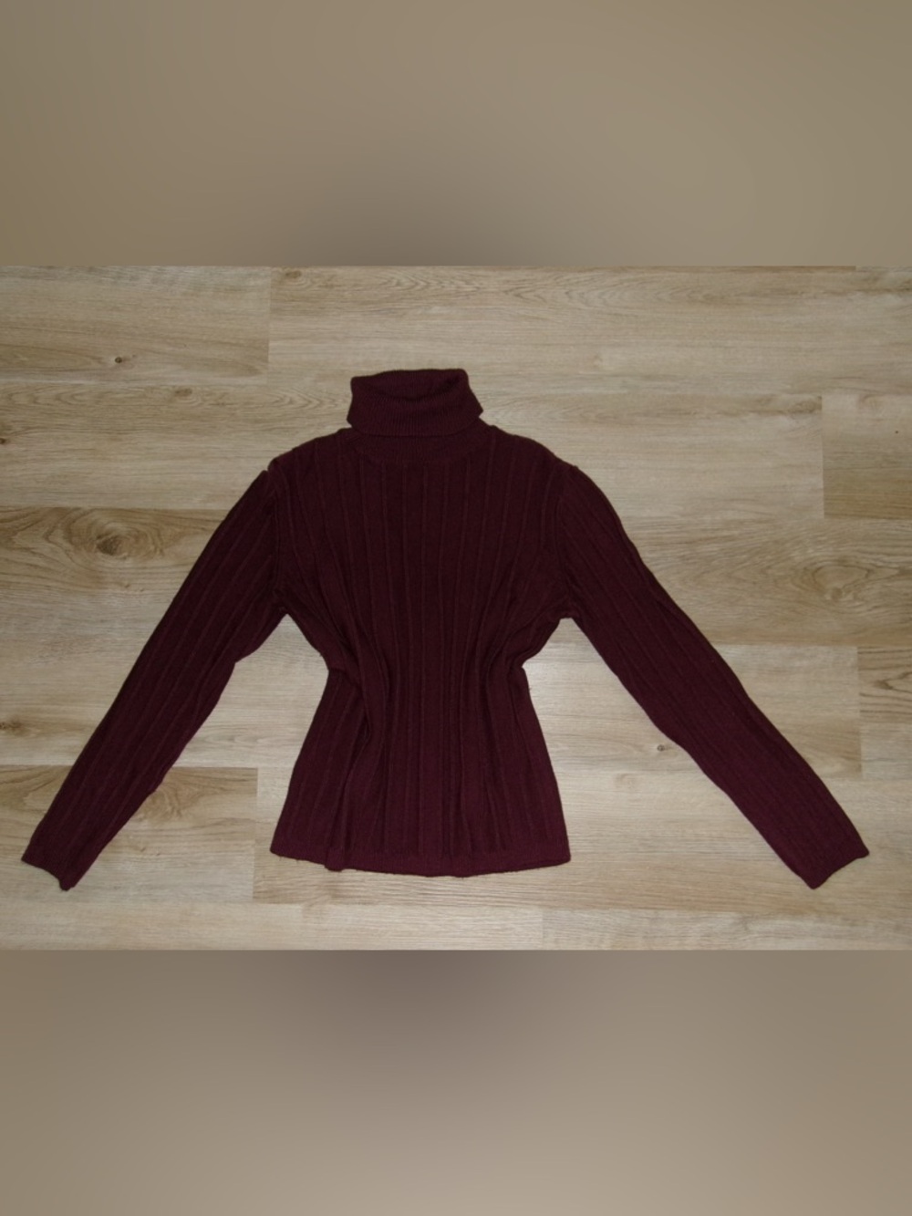🍷 Ann Taylor Ribbed Turtleneck Sweater | Size M